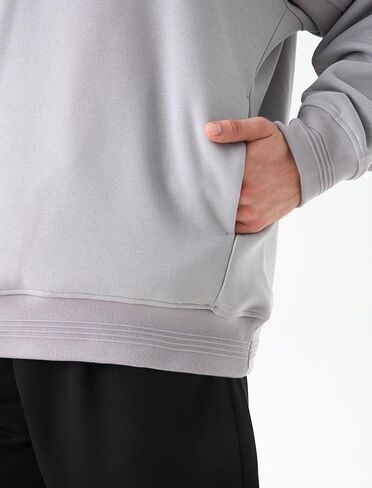 Magnaman Crewneck Sweatshirt للرجال - مزيج من القطن الطويل الأكمام in Kuwait