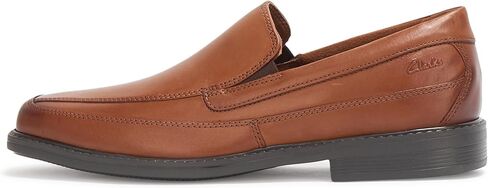 Clarks Men's Cosgrove Free Loafer in Saudi Arabia