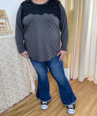 TIYOMI Plus Size Tops Long Sleeve Black Lace Dressy Casual T-shirt Fall Lightweight Sweatshirt Tunics Pullover XL-5XL in Saudi Arabia