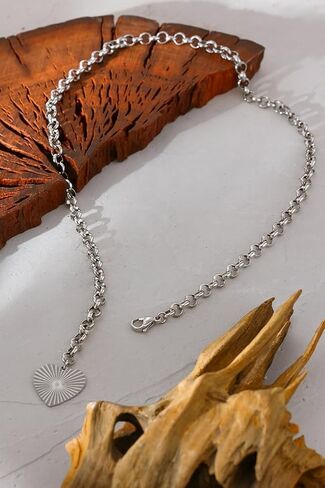 Gold Heart Necklace for Women, Chunky Chain Pendant Statement Y Necklaces Dainty Trendy Adjustable Non Tarnish Waterproof Stainless Steel Necklace Gift in Kuwait
