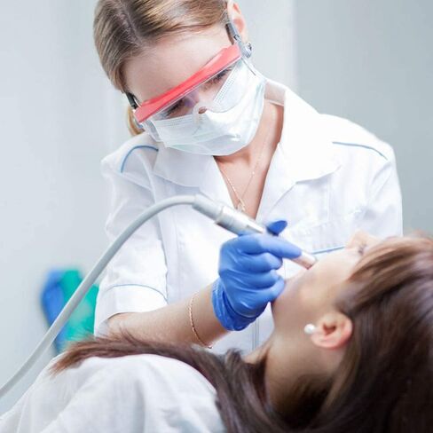 عبوة من 500 قطعة من قفازات ترونيكس للفحص الكيميائي السميكة للغاية والخالية من البودرة، لون أزرق فاتح in Kuwait