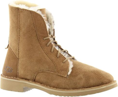 حذاء كوينسي للسيدات من UGG in Saudi Arabia