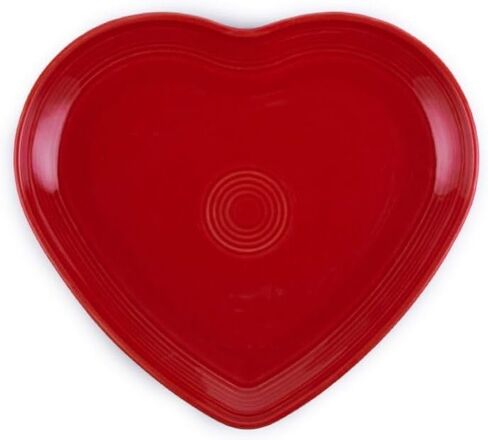 Fiesta 9" Heart Plate | Twilight in Saudi Arabia