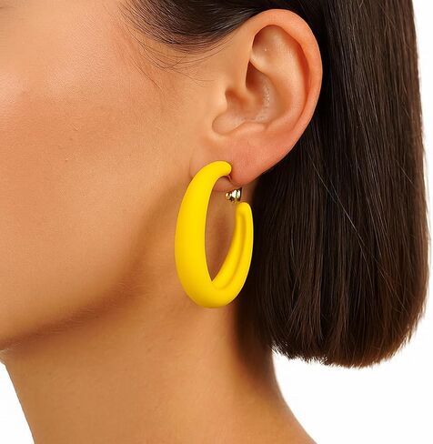 Chunky Clip on Hoop Earrings for Women, Detachable Statement Non Pierced Clips Vintage Retro Party Halloween Costumes Jewelry Gifts in Saudi Arabia