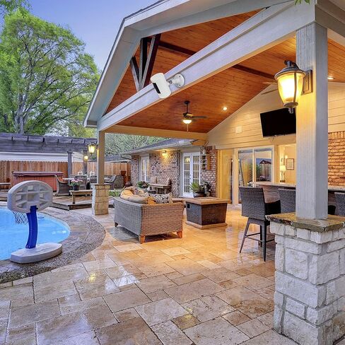مشبك تثبيت مرن للتركيب على Blink Outdoor 4 (الجيل الرابع) / (الجيل الثالث) XT3 / Blink XT / XT2 / Mini/Blink داخلي، حامل معقوف قابل للتعديل للتركيب الآمن ومتعدد الاستخدامات in Kuwait