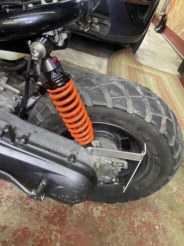 حامل نقل لوحة الترخيص الجانبي لقوس هوندا روكس 50 2001-2025 - صدمة الترباس/علامات التخزين المؤقت - خفيفة الوزن ، متينة للغاية ، مقاومة للصدأ in Kuwait