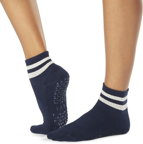 Tavi Noir Aria Indigo Stripe Medium Grip Socks مع طول الطاقم المصغر in Kuwait