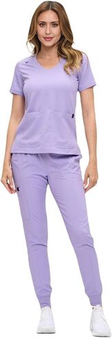 M&M Scrubs Women's Ultra-Soft Luxe Stretch Scrub Scrub Set V-Neck Top & Jogger Bants مع جيوب-حجم عادي وملغى صغير in Kuwait