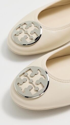شقق الباليه النسائية Tory Burch in Saudi Arabia