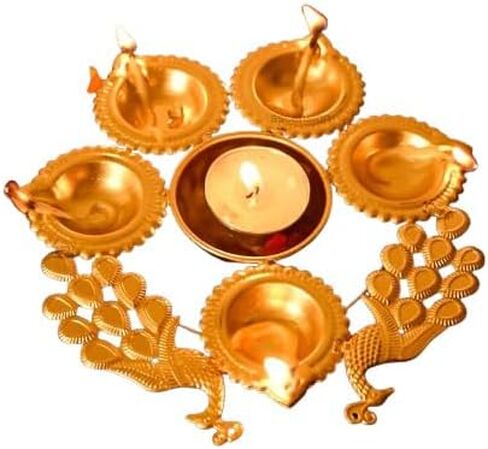 Peacock Diya شكل وعاء URLI DICRITION DICRIVE DICED مع 5 DIYAs المرفقة للزهور الطاولة المنزلية DIWALI عناصر غرفة Pooja الرئيسية (7 بوصة) in Saudi Arabia
