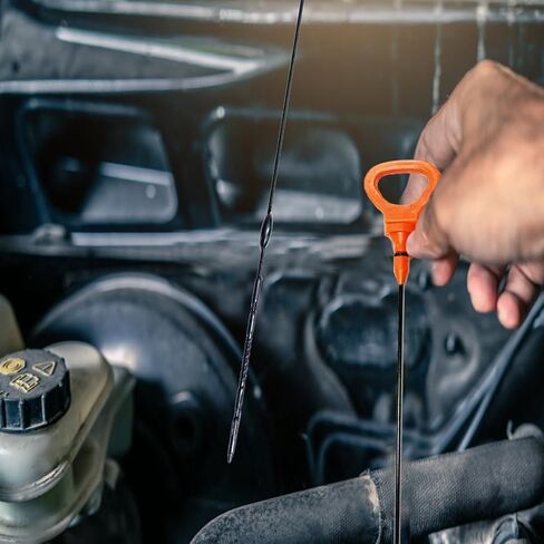 ‎06C115611K مقياس زيت المحرك مناسب لـ 2002-2005 لـ Audi A4 2002-2006 لـ Audi A4 Quattro 2002-2004 لـ Audi A6 2002-2004 لـ Audi A6 Quattro in Kuwait