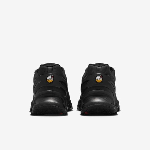 Air Max DN8 باللون الأسود والأنثراسيت بواسطة Nike in Saudi Arabia