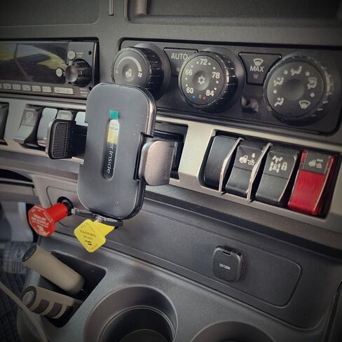 K Dub Stub Smash Mount T680 T880 Dashboard Phone Mount 2013-2025 | Easiest Installation Trucker Phone Holder for Semi Trucks in Saudi Arabia