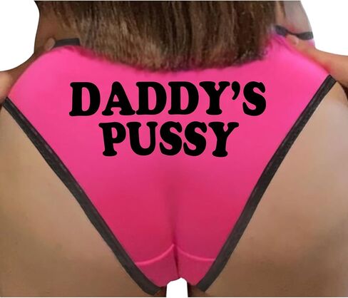 Knaughty Knickers Daddys Pussy Ddlg Age Play مملوكة هريرة للبالغين تصميمًا ورديًا وسوداء بيكيني سراويل أسود in Saudi Arabia
