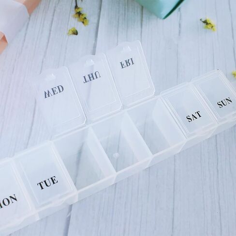 2 PCS Pill Box 7-Day AM/PM PAL DISTENSER ORGENIZER DILLOY DILLICER DAILY PALL BOX PLOTABLE PALING PALING in Saudi Arabia