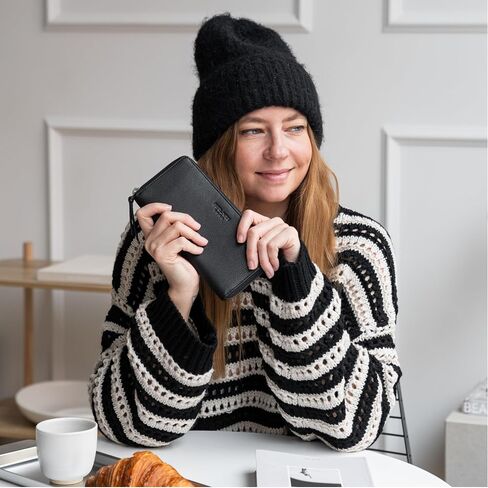 Berliner Bags Vintage Genuine Leather Wallet Margo ، RFID HOLIBATE CARDER CARDS ، محفظة ضئيلة للسيدات ، ZIP حول المحفظة لـ 13 بطاقة ونافذة هوية ، فواتير ، عملات معدنية - بنية in Saudi Arabia