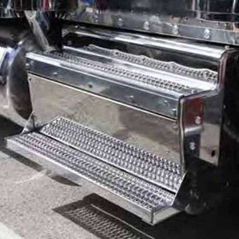 استبدال الدقة الفنية لـ Peterbilt 389 Year 2013 غطاء مربع للأداة الفولاذ المقاوم للصدأ W Kenworth Style DPF Box in Saudi Arabia