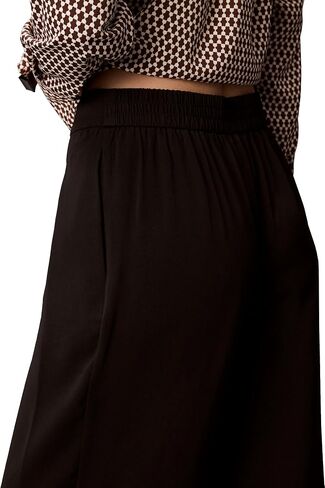 Calvin Klein Women's Crepe Wide Leg Trouser in Saudi Arabia