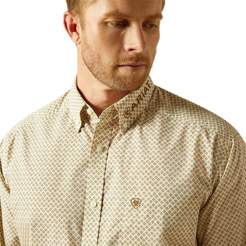 ARIAT Men Team Pierce Classic Fit Shirt in Saudi Arabia