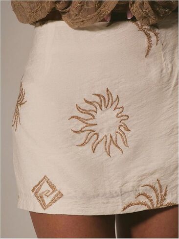 Soly Hux المطرزة للسيدات منخفضة التنورة الصيفية بوثون ميني الشاطئ التنانير in Kuwait