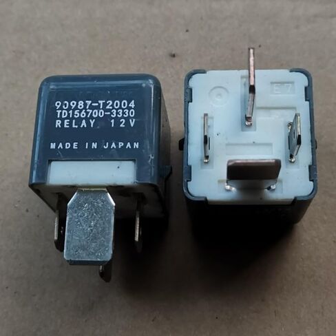 5pcs/lot tralay: 90987-T2004 TD156700-3330 70A 4Pins Car Headlay Relay in Saudi Arabia