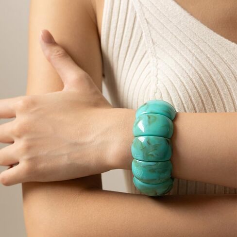 3 PCS Acrylic Resin Bracelet for Women Irregular Geometric Cuff Wide Wristband Bangles Trendy Chunky Resin Stackable Stretch Bracelet Jewelry Set in Saudi Arabia