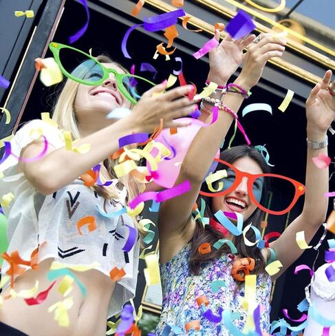 لوازم الحفلات من نظارات الشمس الكبيرة من Pudgy Pedro، اختر اللون المفضل لديك in Kuwait