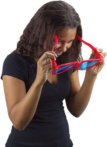 لوازم الحفلات من نظارات الشمس الكبيرة من Pudgy Pedro، اختر اللون المفضل لديك in Kuwait