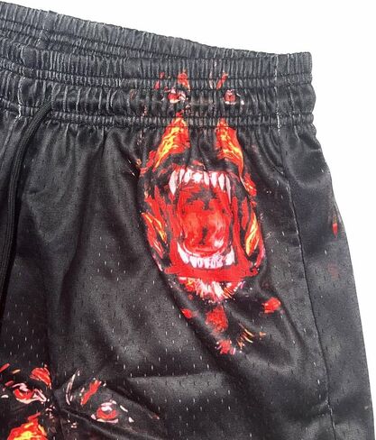 رجال 5 بوصات inseam شبكة الرسوم البيانية السراويل القصيرة عرض تجريب رائع in Kuwait