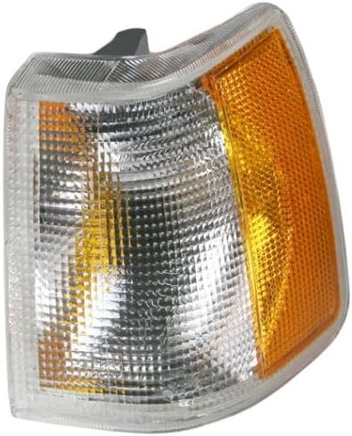 Driver & Passenger Side Corner Light Set Compatible with 1990-1992 Volvo 740 1991-1995 940 1992-1994 960 VO2520105 VO2521105 in Saudi Arabia