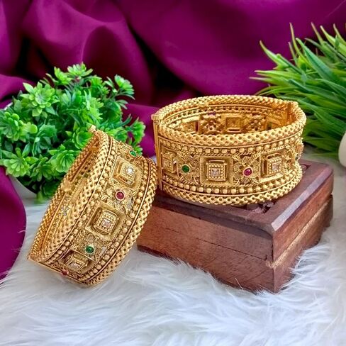 Efulgenz Indian Bangles for Women Gold Tone Bracelet Bangle Set Crystal Floral Engraved Style Hinge Openable Big Broad Bangles Bracelet Indian Bridal Jewelry for Wedding Bollywood Fashion Jewelry (2 Pcs) in Saudi Arabia