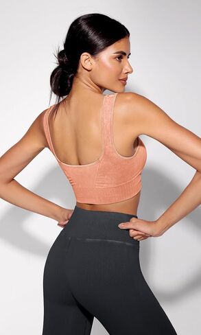 ODODOS Seamless Square Neck Sports Bra for Women Ribbed Crop Tank Casual Low Back Cropped Tops in Saudi Arabia