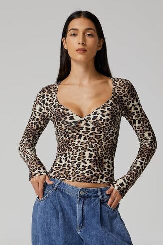 QINSEN Women's Long Sleeve V Neck T Shirts Double Lined Crop Top Seamed Cup Going Out Tops in Saudi Arabia