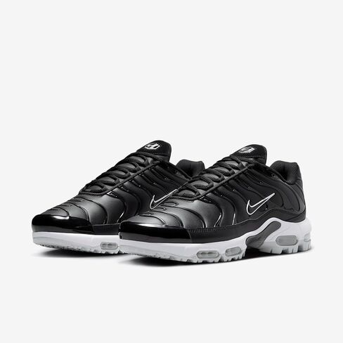 Nike Air Max Plus Golf Shoes (FZ4150-001 ، Black/Gold/Salsa Red/White) Size 8 in Kuwait