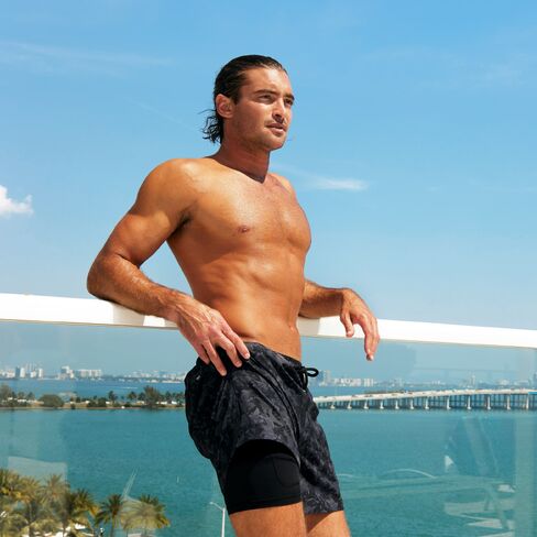 Capelle Miami Men's Premium Compression-Lined Hybrid Shorts - Street Camo in Saudi Arabia