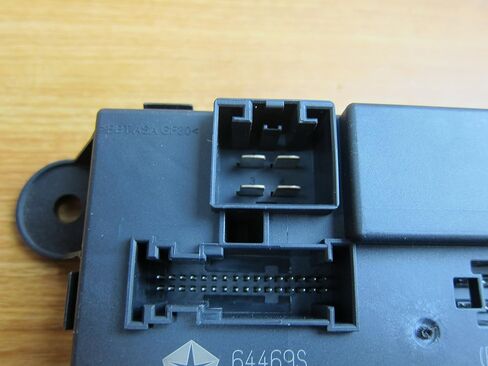 Chrysler Sebring Convertible Top Control Electric Module Mopar OEM 4602674AL in Saudi Arabia