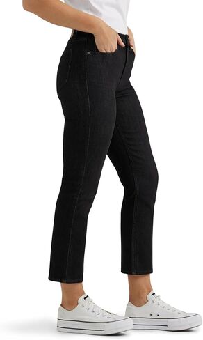 Lee Women's Legendary 23" Capri Jean in Saudi Arabia