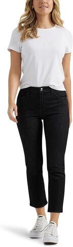 Lee Women's Legendary 23" Capri Jean in Saudi Arabia