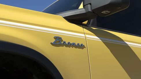 OEM M-1447-BSS Silver Script Heritage Edition Fender Emblem Made for Bronco 2021-2025 in Saudi Arabia