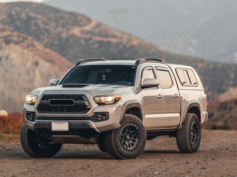 عجلة RockTrix RT110 مقاس 18 بوصة متوافقة مع 2001+ Toyota Tacoma 6x5.5 بوصة (6x139.7) نمط مسمار، 18x9 (-12 مم إزاحة)، 106.1 مم، أسود مطفي، يناسب أيضًا 2002+ 4Runner، FJ Cruiser، 99-06 Tundra in Kuwait