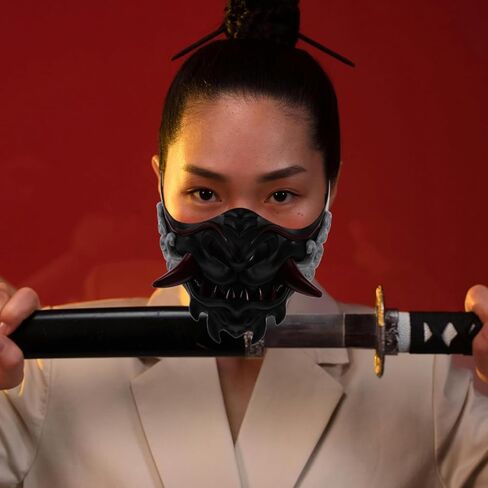 قناع وجه ساموراي للحفلات التنكرية، قناع ياباني قابل لإعادة الاستخدام للحفلات والمهرجانات وتصميم فريد من نوعه من أجل الراحة in Kuwait