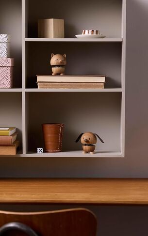 Hoptimist Dog Oak Bimble، بني خشبي، زخرفة ديكور المنزل - تصميم دنماركي، خشب مع زنبرك معدني، صغير - يخلق حركة مبهجة in Kuwait