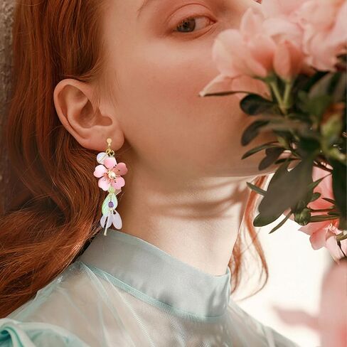 NEWITIN 6 Pairs Flower Clip On Earrings for Women Hypoallergenic Earrings Pearl Leaf Flower Tassel Earrings Statement Long Dangle Earrings Non Piercing Flower Earrings for Women in Kuwait