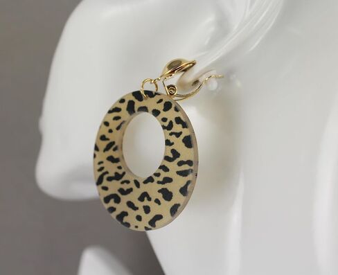 Clip On earrings cheetah leopard round disc pendant lightweight 2 3/8 inches long Brown Black leopard print in Saudi Arabia