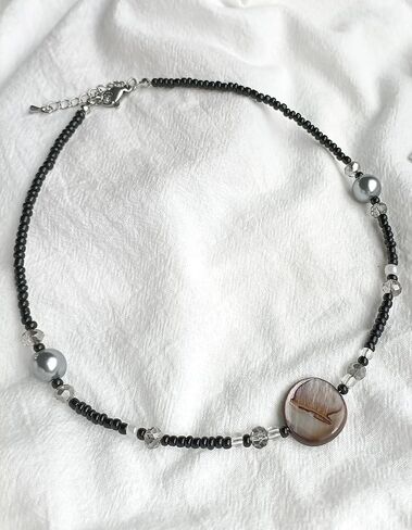 قلادة مطرزة للنساء بحجر غير منتظم وقلادة من اللؤلؤ مصنوعة يدويًا من الأحجار الكريمة بوهو قلادة مجوهرات صيفية للنساء in Kuwait