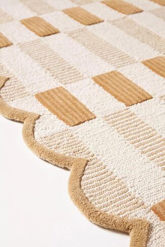 Hand-Tufted Wool Rug with Scalloped Edges, Light Blue Plaid Pattern, Cozy Soft Area Rug for Living Room, Bedroom, and Nursery, Handmade Modern Accent Rug (Pink, 3X5 FEET) in Saudi Arabia