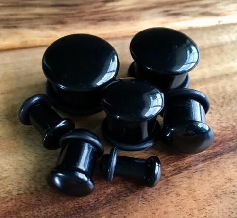 PAIR of Stunning Single Flare Black Onyx Stone Plugs with O-Rings - Gauges - Organic - Body Jewelry in Saudi Arabia