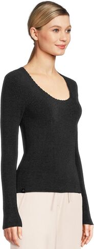 Barefoot Dreams Women's CozyChic Ultra Lite Ribbed Scallop Scoop Neck in Saudi Arabia