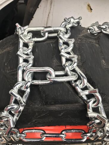 TireChain.com 12-16.5, 12 16.5 V-Bar Duo Grip Tractor Tire Chains Set of 2 in Saudi Arabia