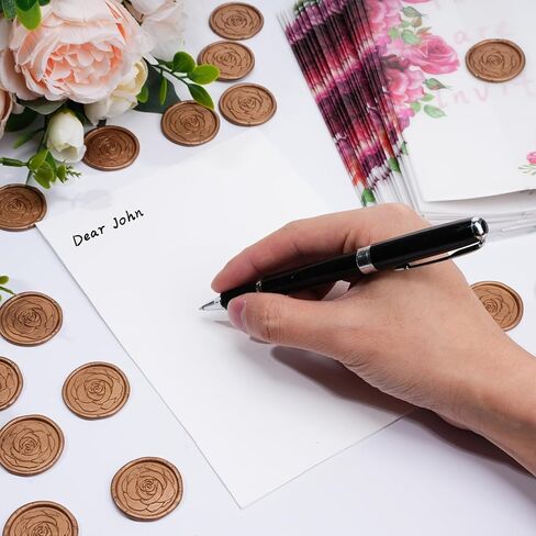 50 مجموعة من أغلفة دعوات Ctosree، سترات رق مطوية مسبقًا لدعوات 5 × 7 مع ملصقات ختم شمع وأوراق الأوكالبتوس الرجعية لحفلات الزفاف وأعياد الميلاد (زهرة الورد) in Saudi Arabia